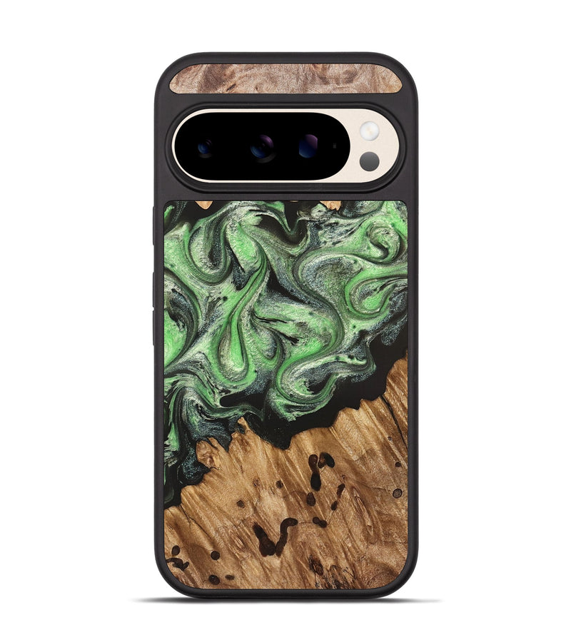 Pixel 10 Wood Phone Case - Salma (Green, 824228)