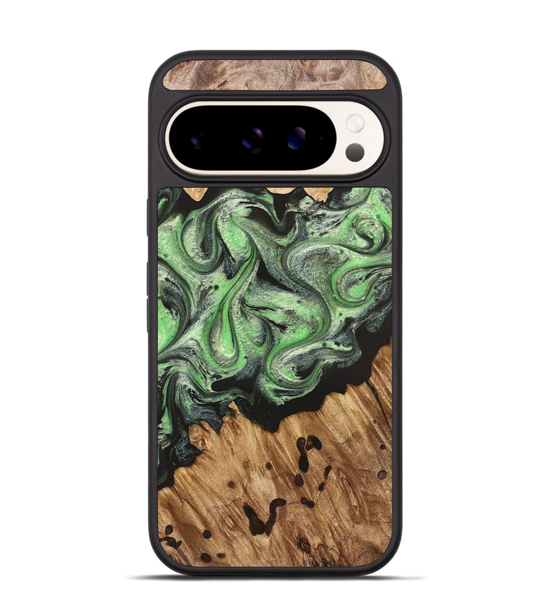 Pixel 9 Wood Phone Case - Salma (Green, 824228)