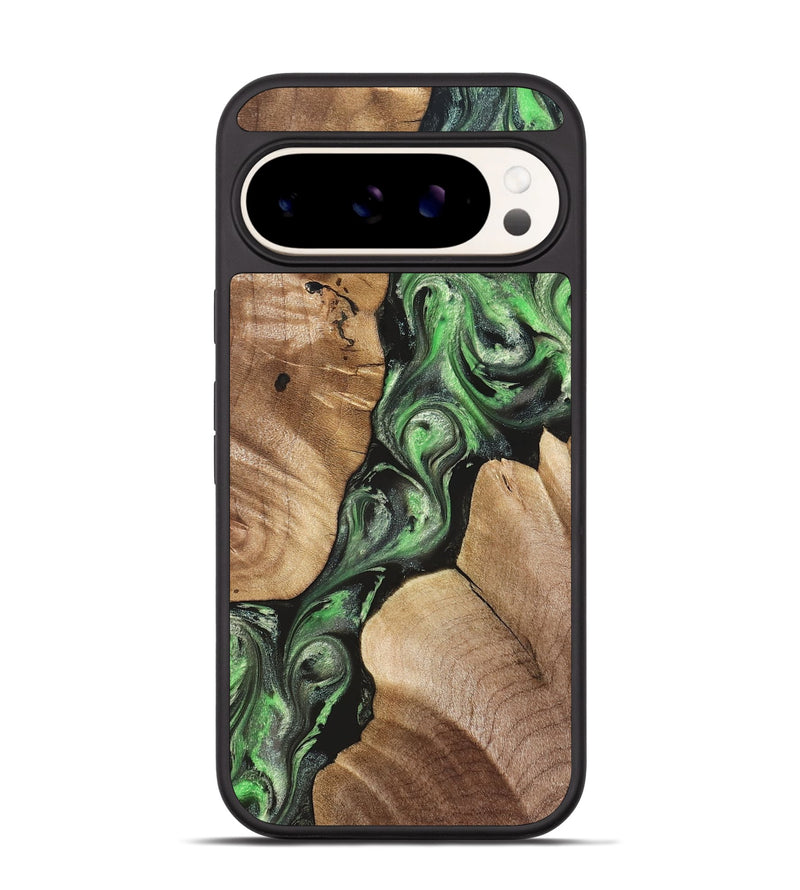 Pixel 9 Wood Phone Case - Charles (Green, 824233)