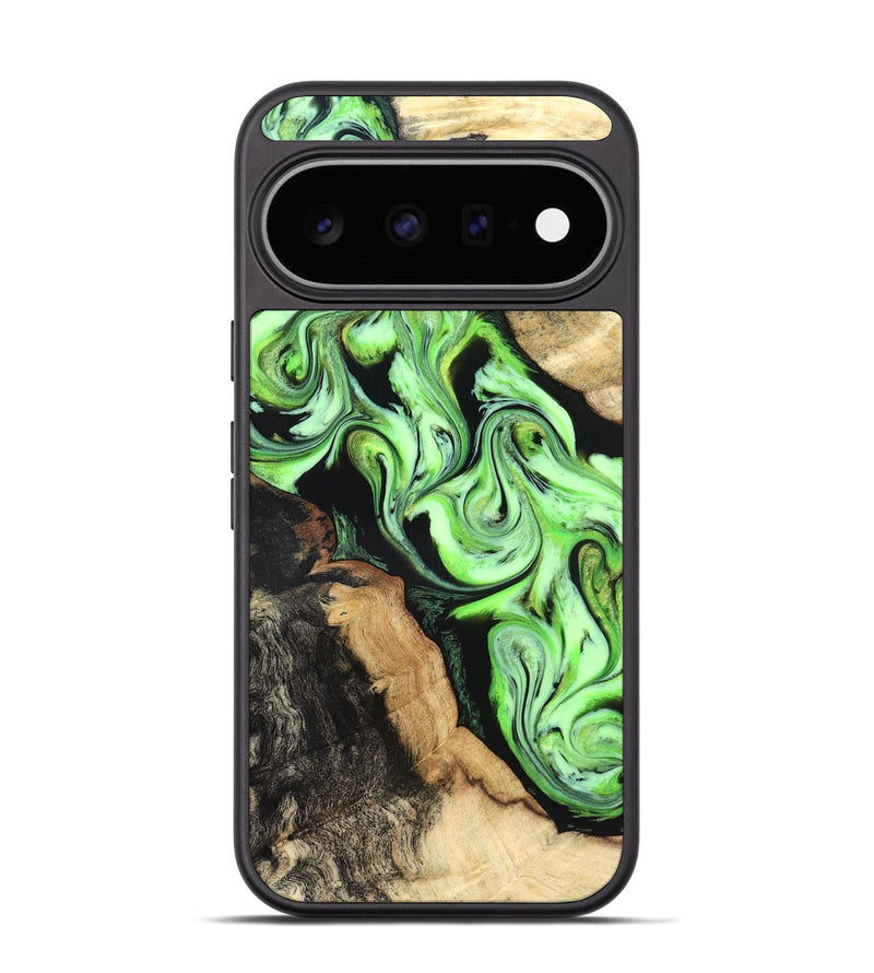 Pixel 11 Wood Phone Case - Homer (Green, 824876)