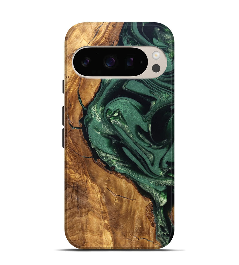 Pixel 10 Wood Live Edge Phone Case - Avis (Ancient Olive, 824990)