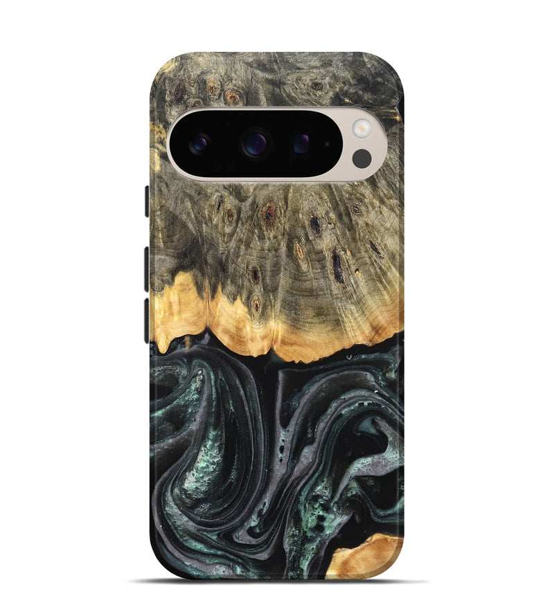 Pixel 10 Wood Live Edge Phone Case - Cielo (Green, 824991)