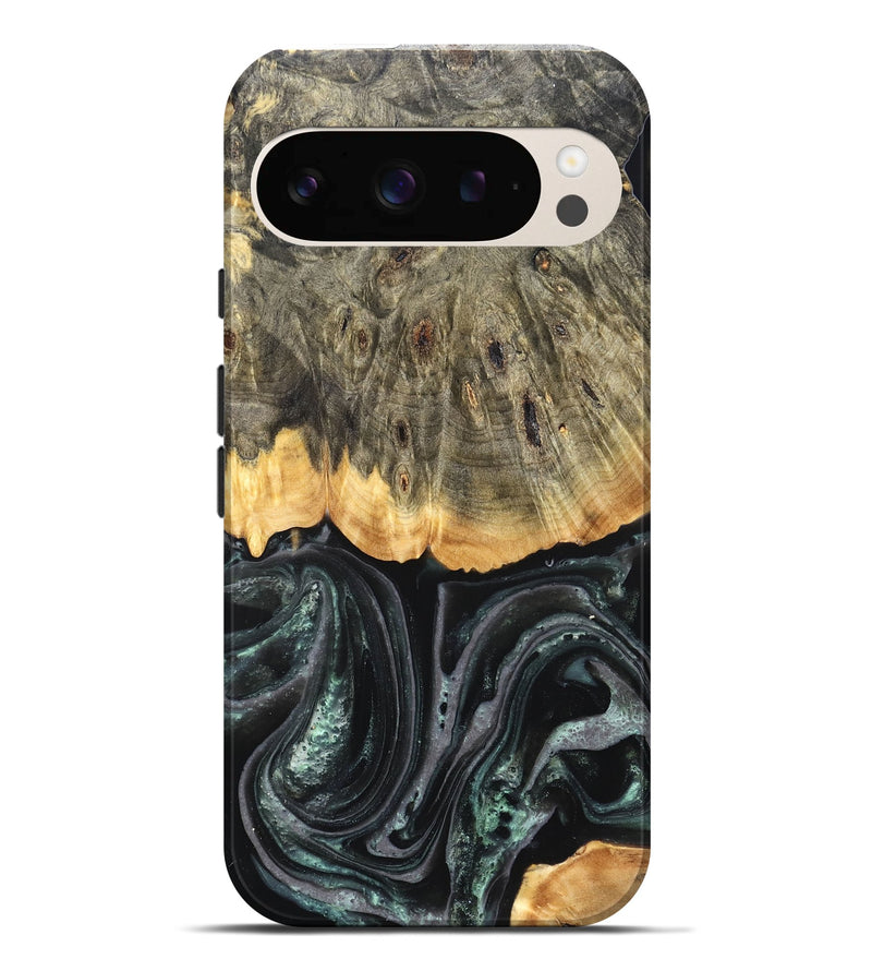 Pixel 9 Pro XL Wood Live Edge Phone Case - Cielo (Green, 824991)