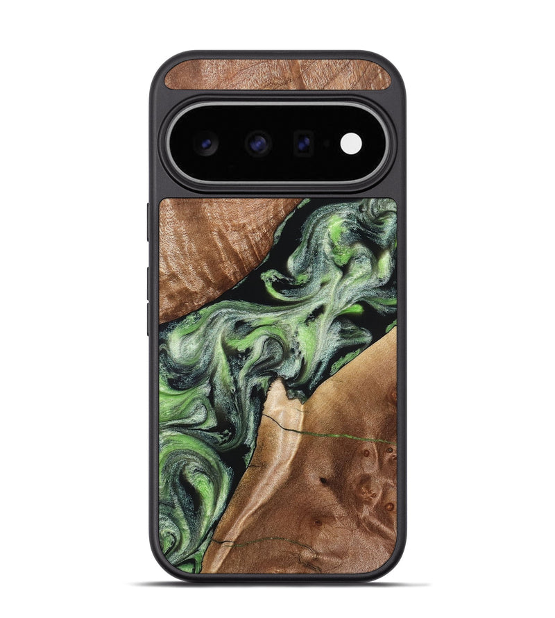 Pixel 11 Pro Wood Phone Case - Layton (Green, 826686)