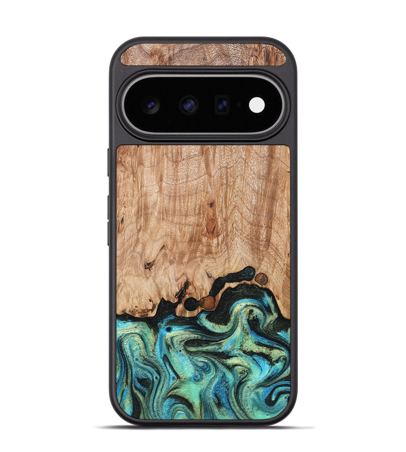 Pixel 11 Pro Wood Phone Case - Omar (Green, 827035)