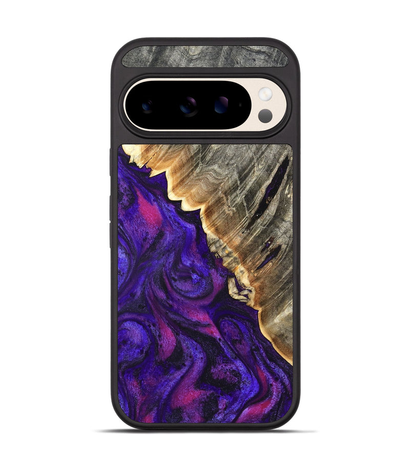 Pixel 10 Wood Phone Case - Crue (Purple, 827120)