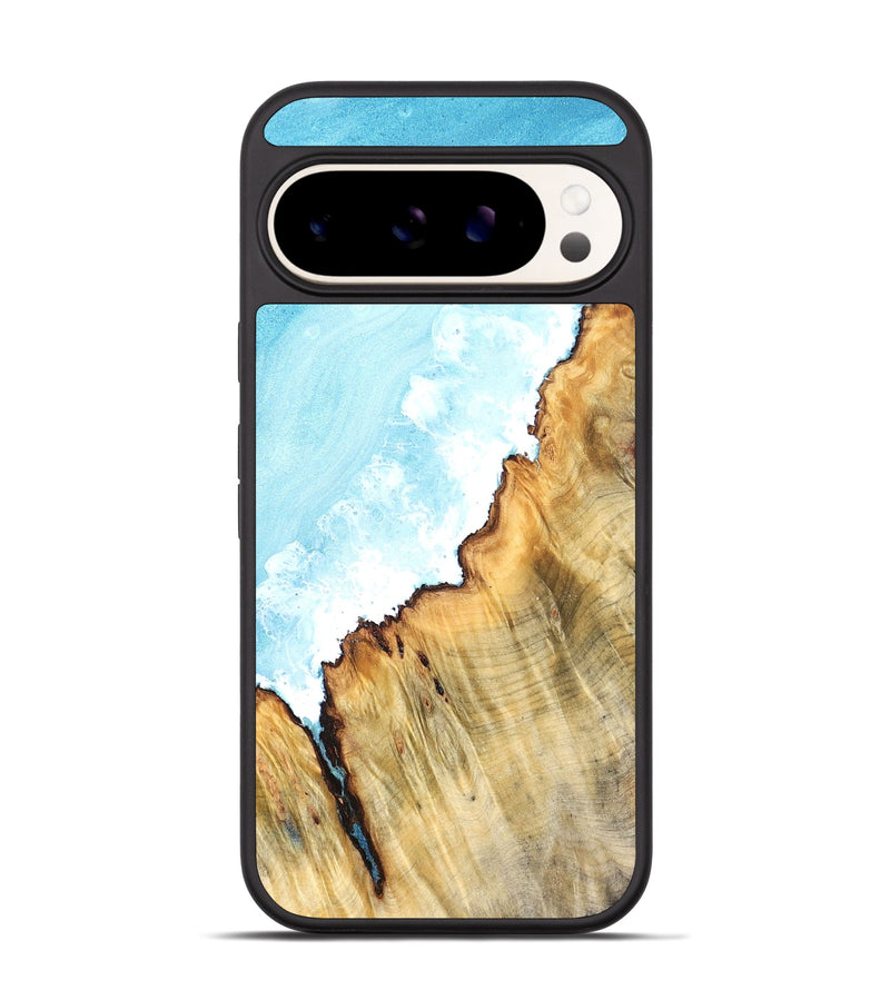Pixel 9 Wood Phone Case - Roman (Coastal, 827552)