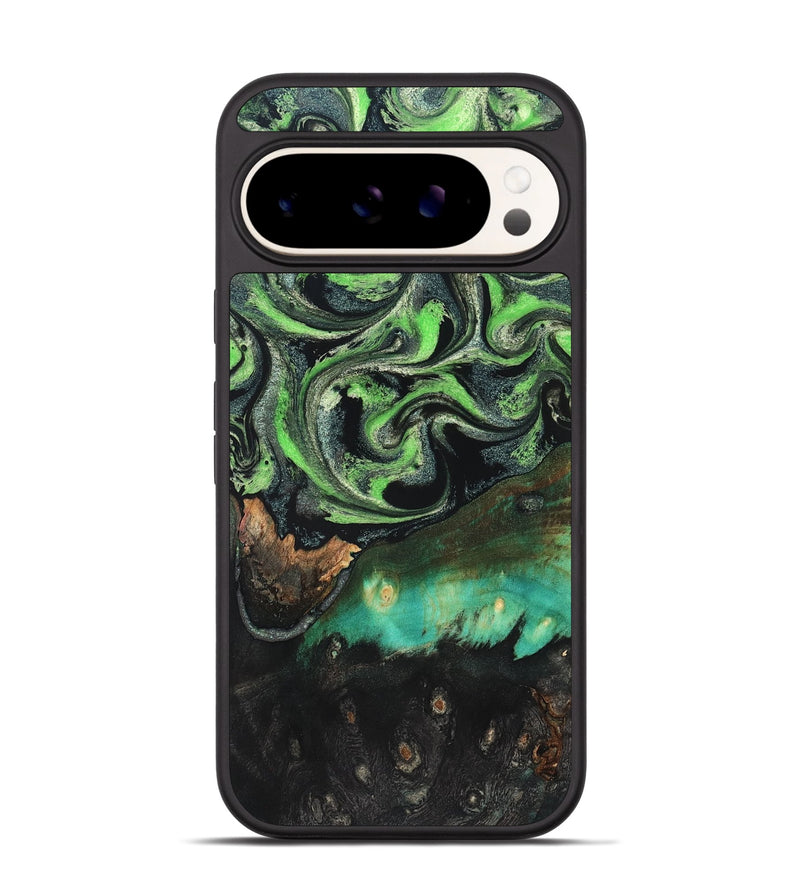 Pixel 9 Pro Wood Phone Case - Kay (Green, 827577)