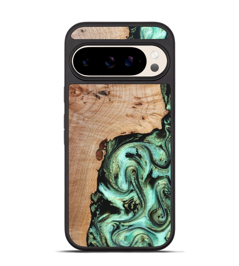 Pixel 10 Wood Phone Case - Truman (Green, 827579)