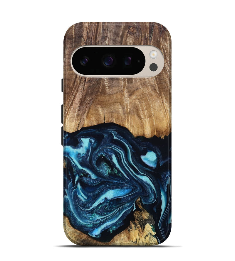 Pixel 10 Wood Live Edge Phone Case - Chantel (Blue, 829810)