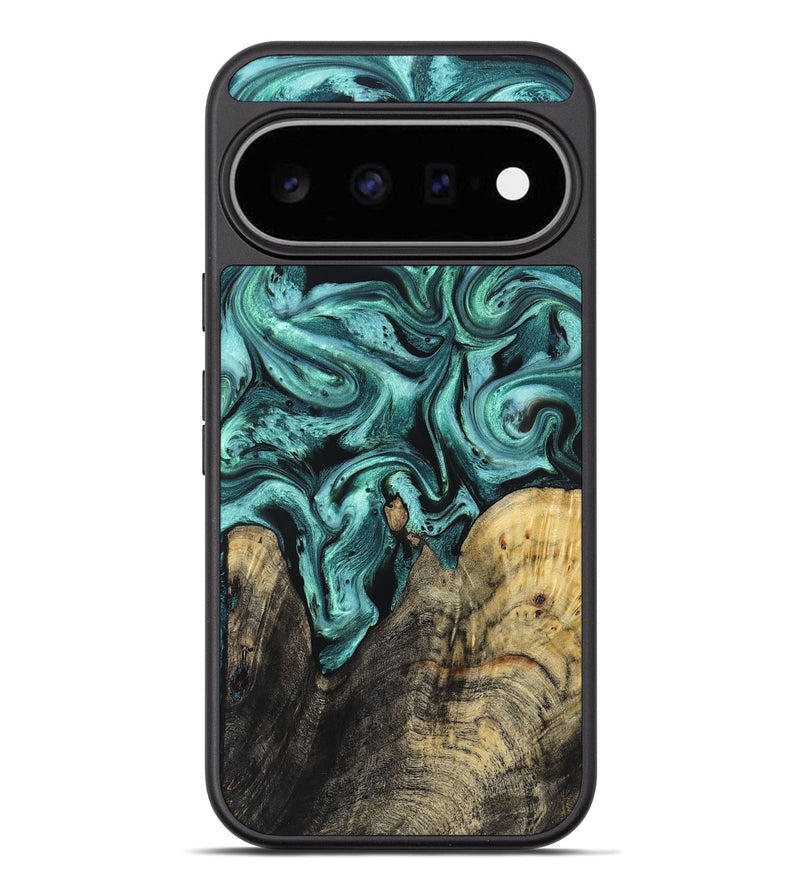 Pixel 11 Pro XL Wood Phone Case - Omarion (Green, 829977)