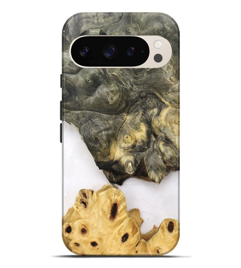 Pixel 9 Pro XL Wood Live Edge Phone Case - Clover (Clear, 830240)