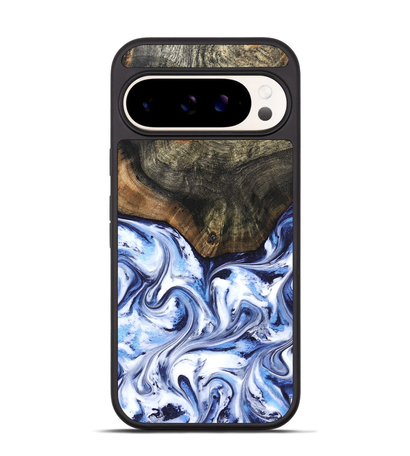 Pixel 9 Wood Phone Case - Traci (Blue, 830522)