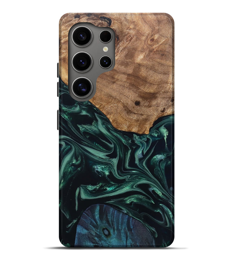 Galaxy S25 Ultra Wood Live Edge Phone Case - Ismael (Green, 831596)