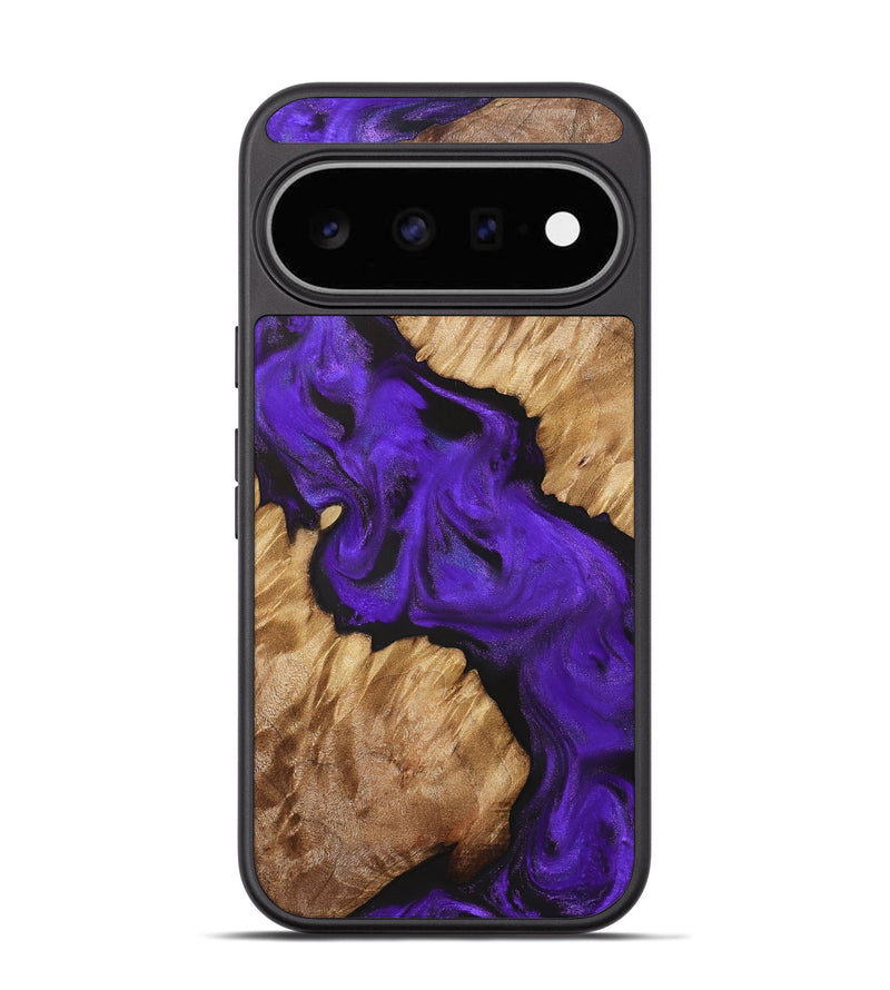 Pixel 11 Wood Phone Case - Helene (Purple, 831777)