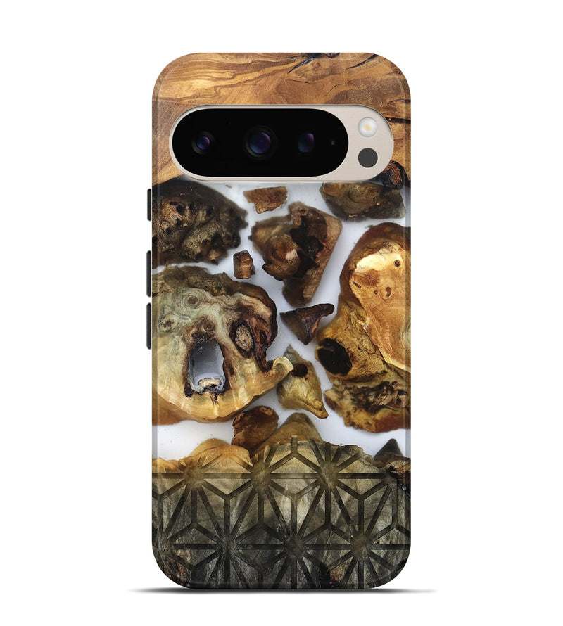 Pixel 9 Pro Wood Live Edge Phone Case - Vinnie (Clear, 831858)