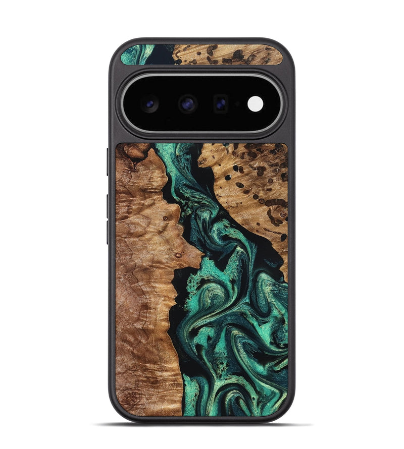 Pixel 11 Wood Phone Case - Darwin (Green, 831945)
