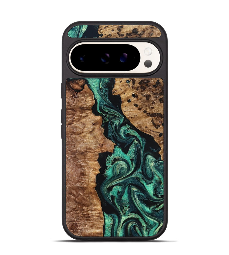 Pixel 9 Wood Phone Case - Darwin (Green, 831945)