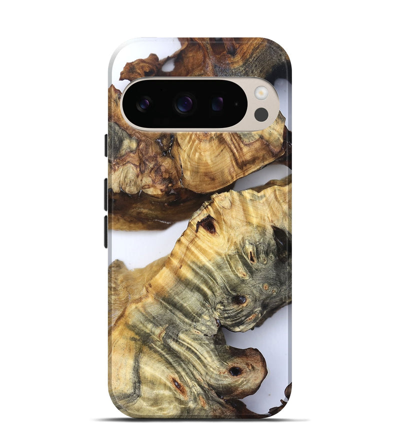 Pixel 10 Pro Wood Live Edge Phone Case - Casen (Clear, 832242)