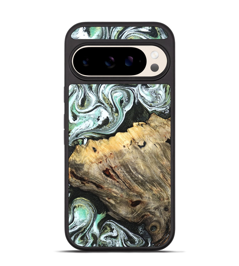 Pixel 10 Wood Phone Case - Meghann (Green, 832322)