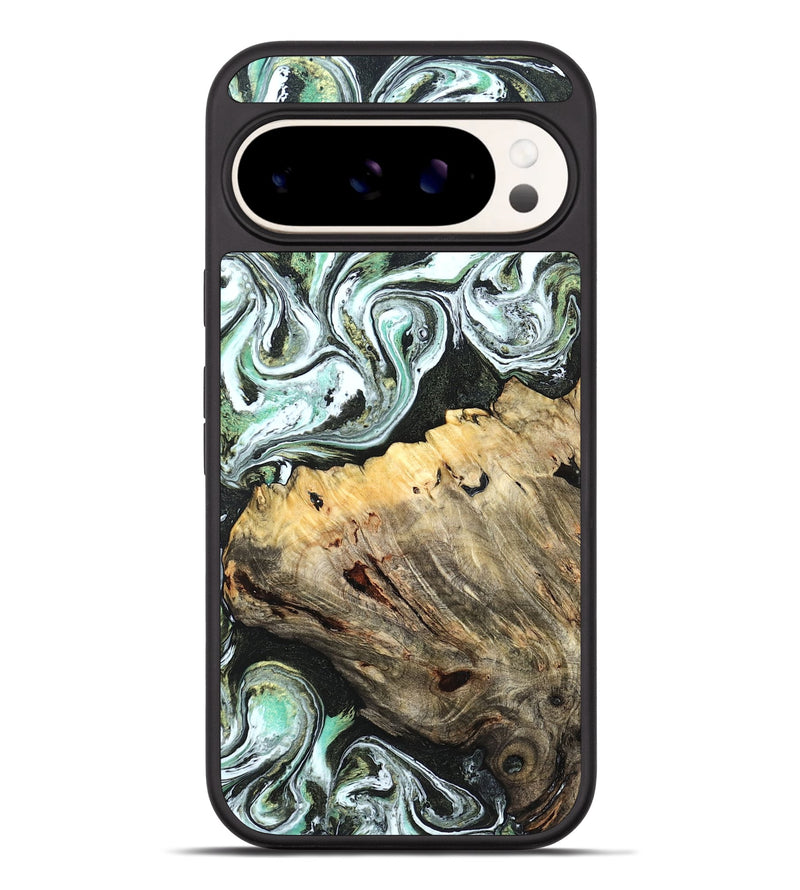 Pixel 9 Pro XL Wood Phone Case - Meghann (Green, 832322)