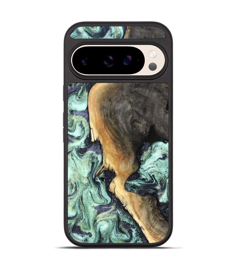 Pixel 10 Wood Phone Case - Damir (Green, 832816)