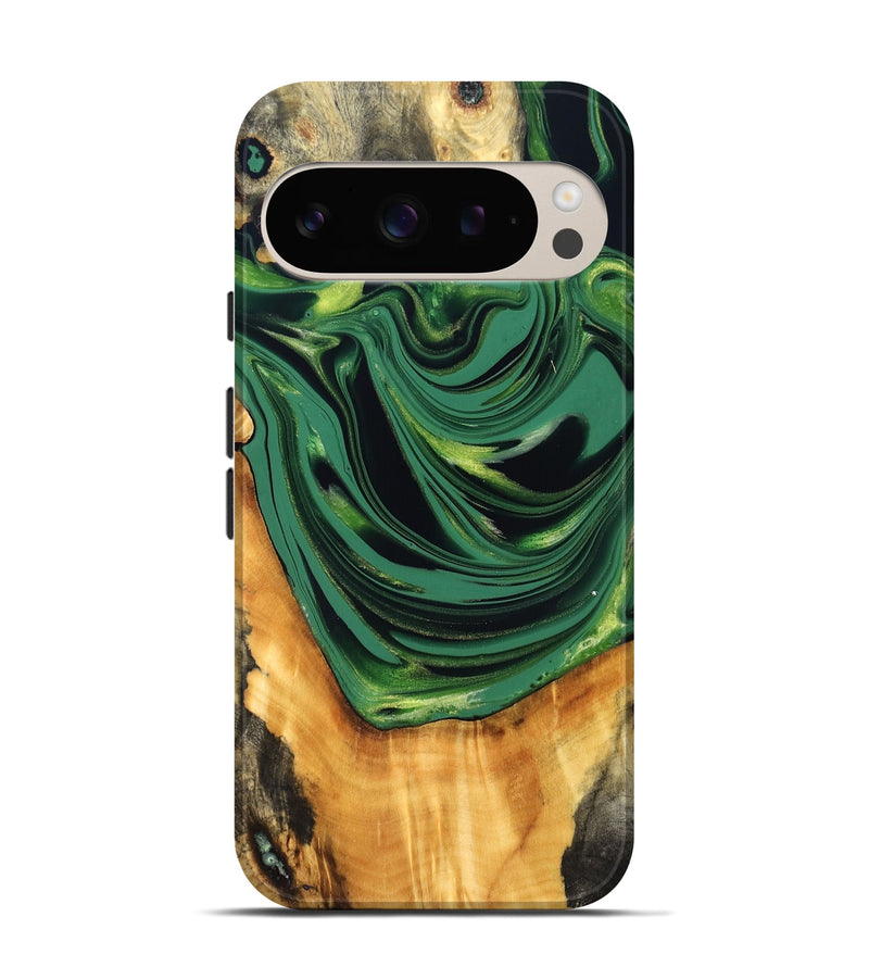 Pixel 9 Pro Wood Live Edge Phone Case - Manuela (Green, 832838)