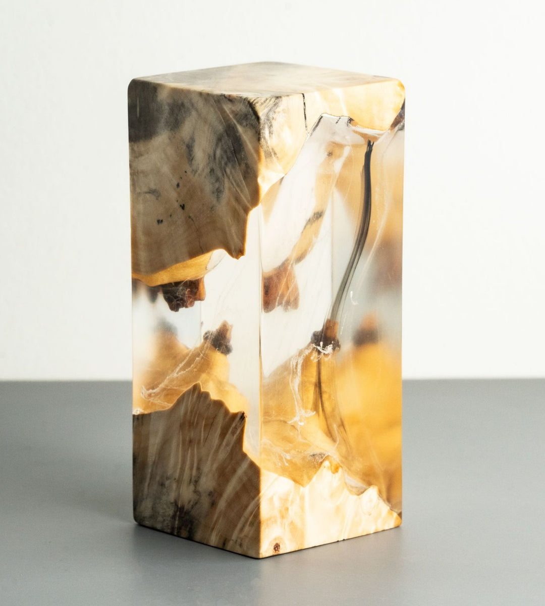 Eleanor Monolith