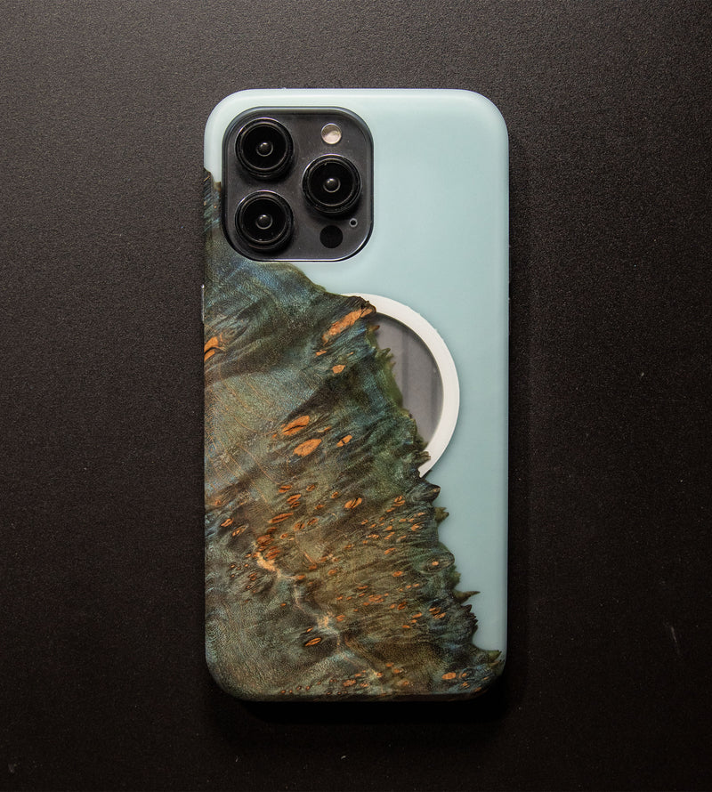 Carved Reserve Live Edge Case - iPhone 14 Pro Max (Ivy, 164)
