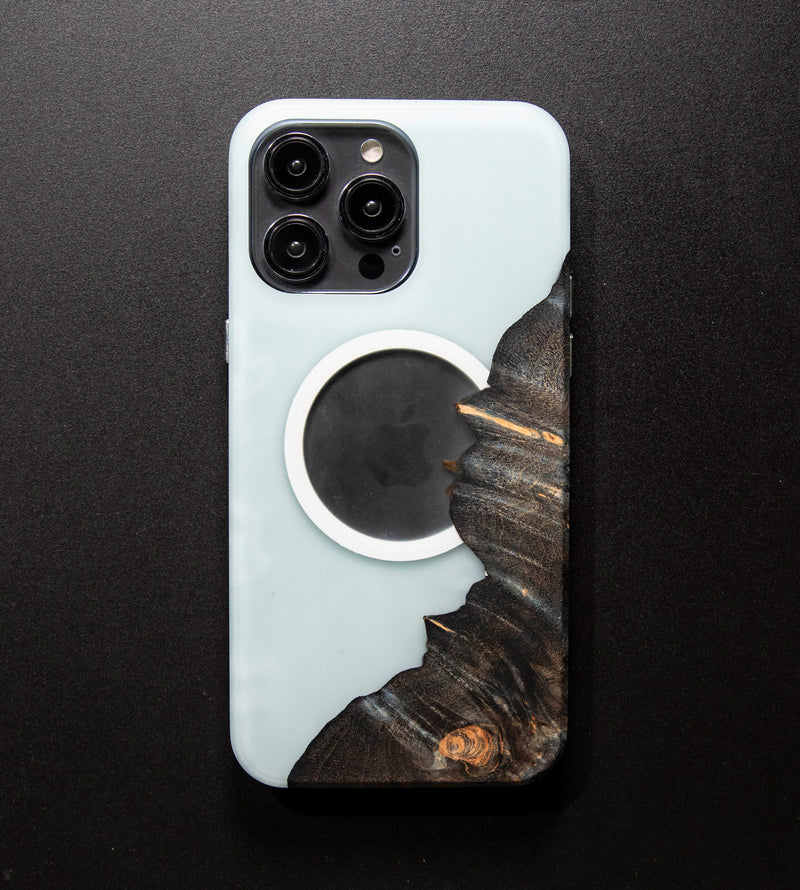 Carved Reserve Live Edge Case - iPhone 14 Pro Max (Mateo, 116)
