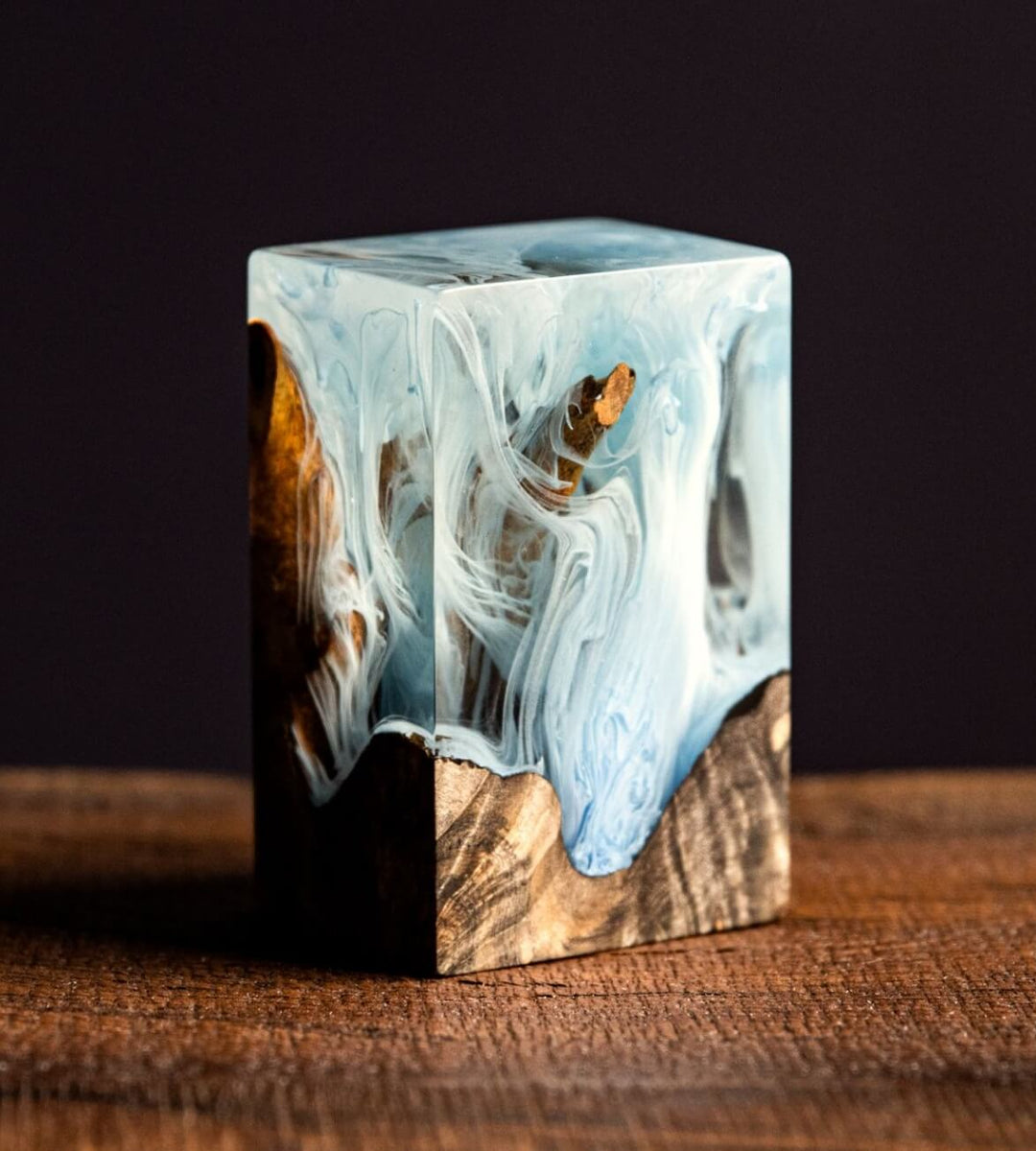 Aqua Monolith