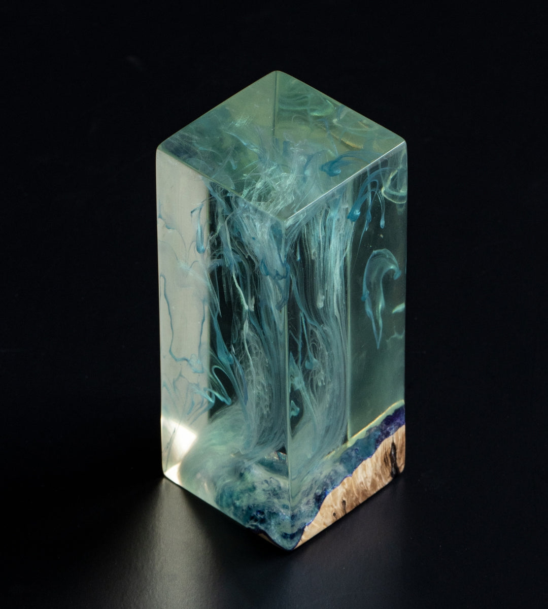 Clarity Monolith
