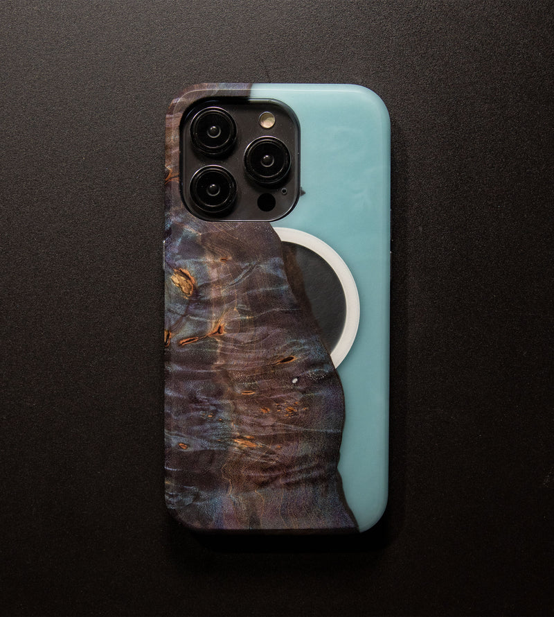 Carved Reserve Live Edge Case - iPhone 14 Pro (Ryan, 209)