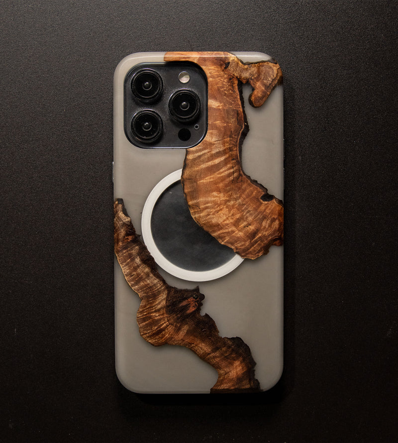 Carved Reserve Live Edge Case - iPhone 14 Pro Max (Cooper, 206)