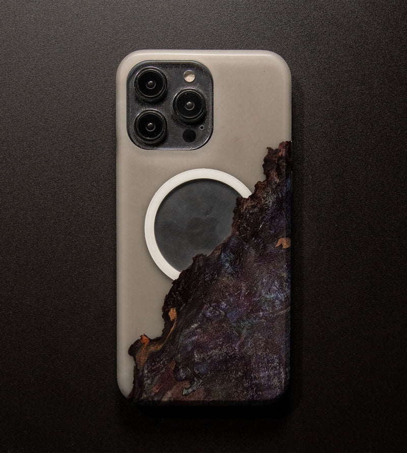 Carved Reserve Live Edge Case - iPhone 14 Pro Max (Thomas, 202)