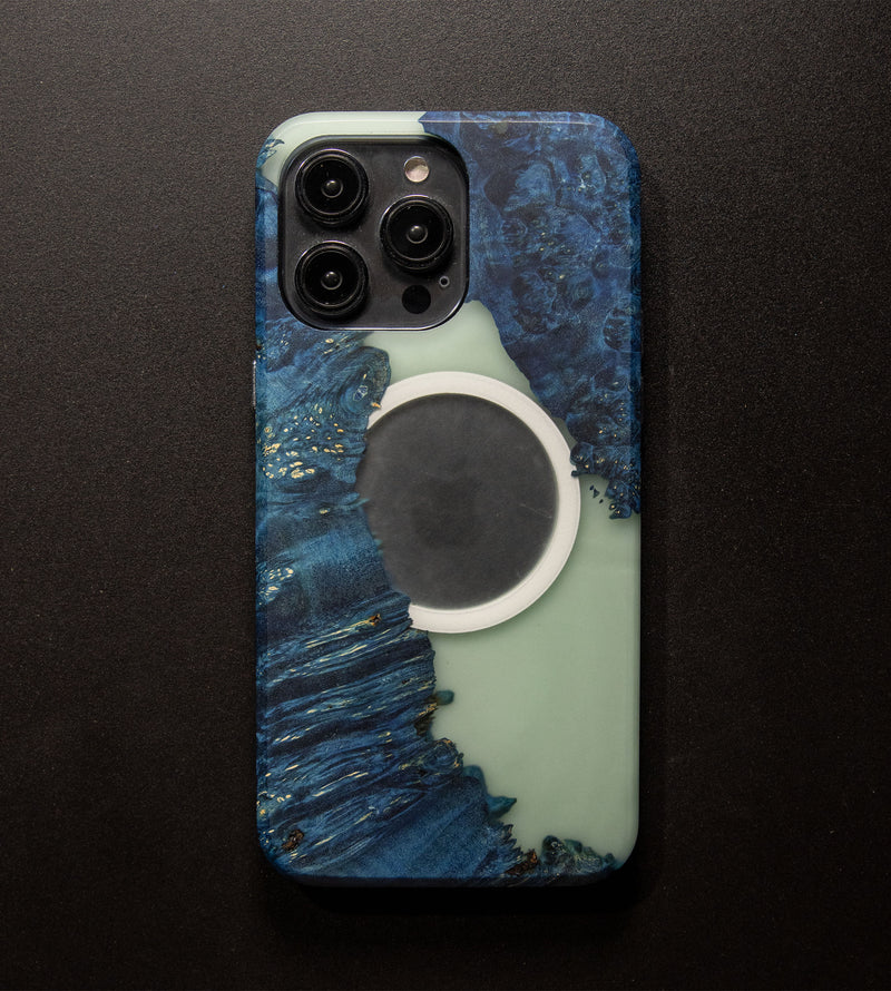 Carved Reserve Live Edge Case - iPhone 14 Pro Max (Maya, 195)